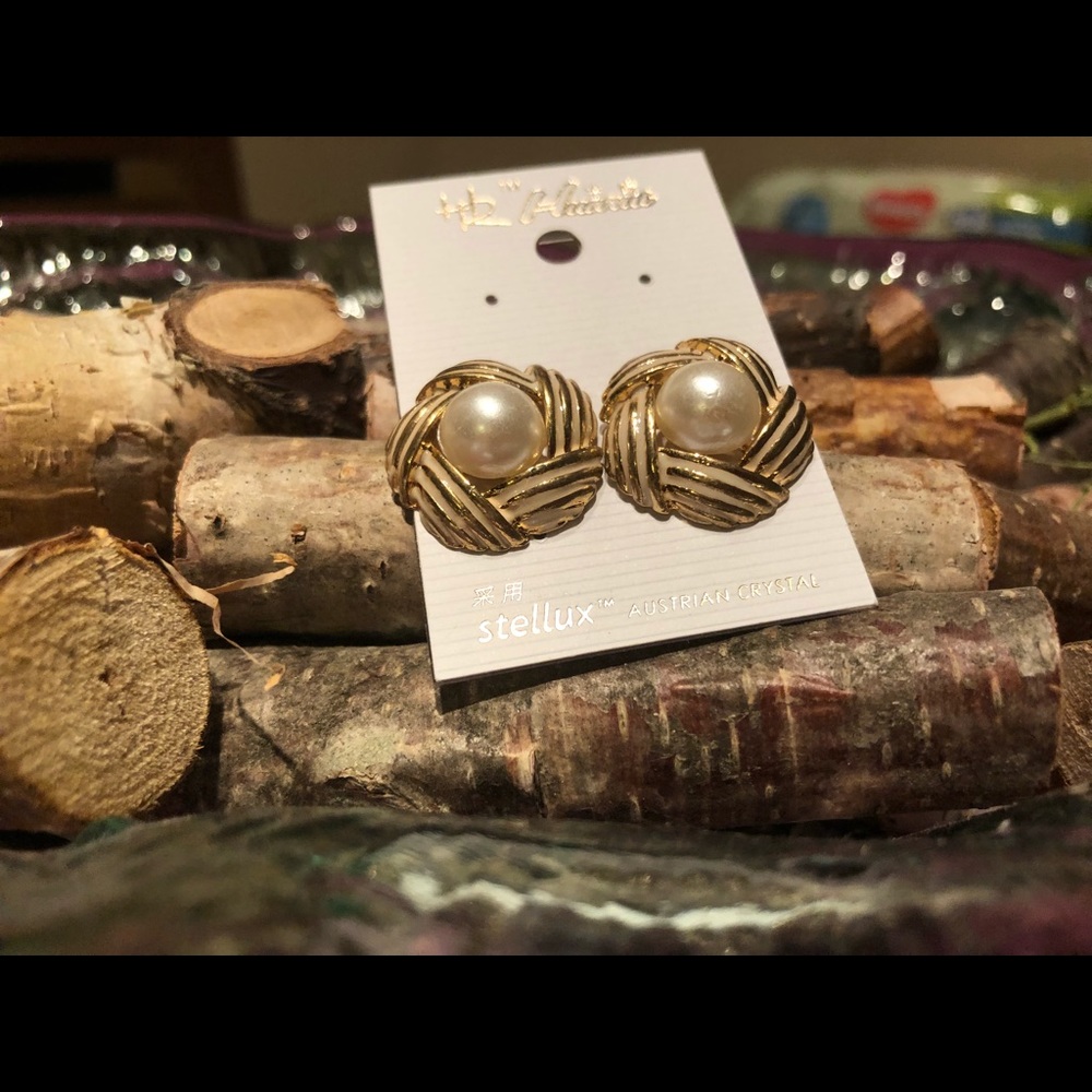 Vintage fashion earrings